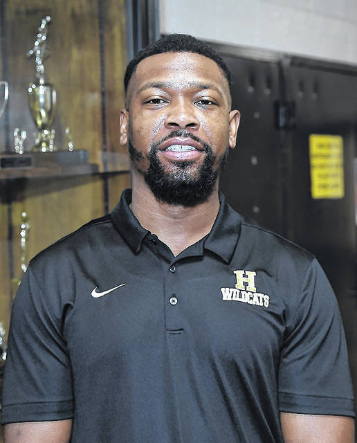 
			
				                                Charles Robertson of Hobbton High School - 2020-2021 Sampson County Sports Club Men’s Cross Country Coach of the Year
                                 David Johnson | Sampson Independent

			
		