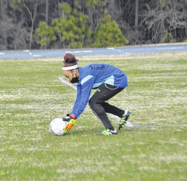 
			
				                                Leopards goalkeeper KiAshley Wright scoops up a loose ball for her team.
 
			
		