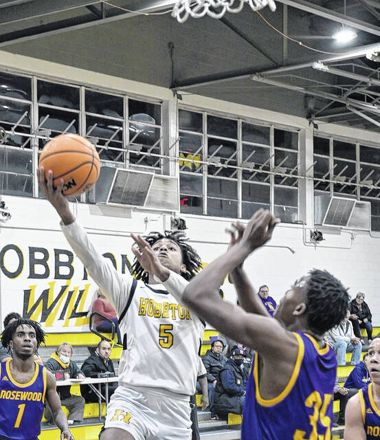 <p>Josiah McLaurin drives for two of his 17 points.</p>
